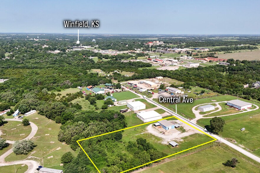 More Photos Of 3315 Central Ave, Winfield Warehouse For Sale