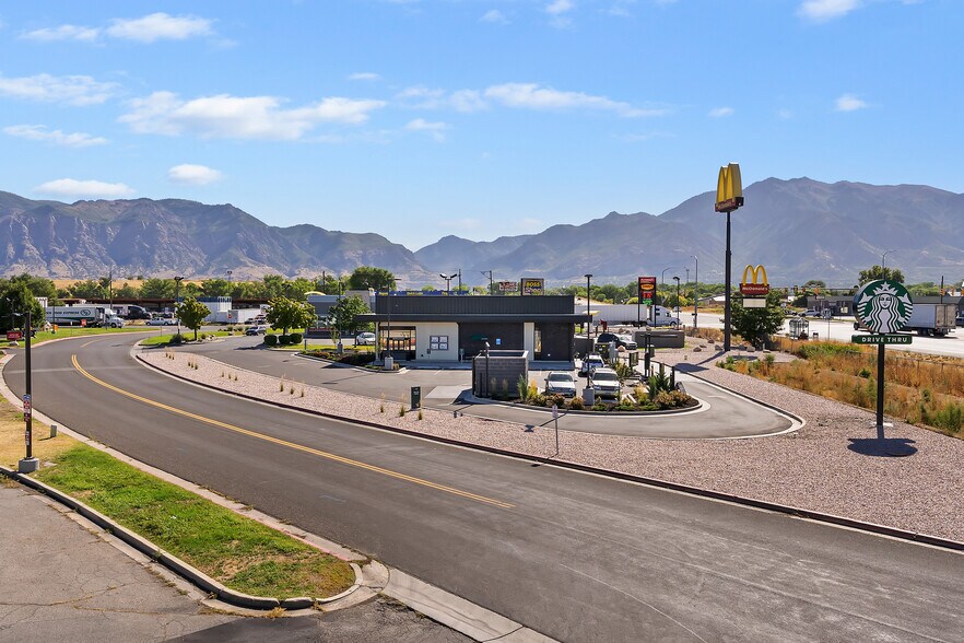 More Photos Of 2087 1100 w, West Haven Fast Food For Sale