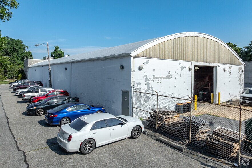 Primary Photo Of 3527 Whiskey Bottom Rd, Laurel Warehouse For Lease
