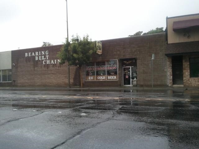 More Photos Of 821 5th St, Marysville General Retail For Sale