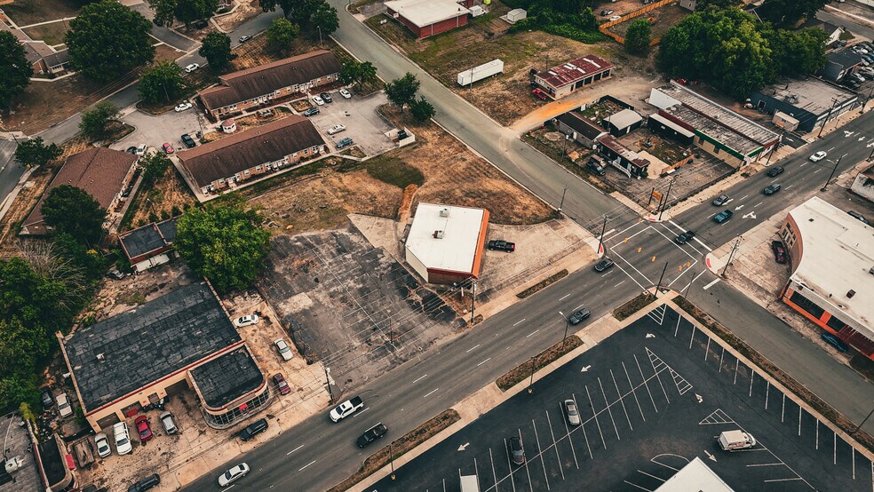 More Photos Of 509 N Church St, Burlington Office For Lease