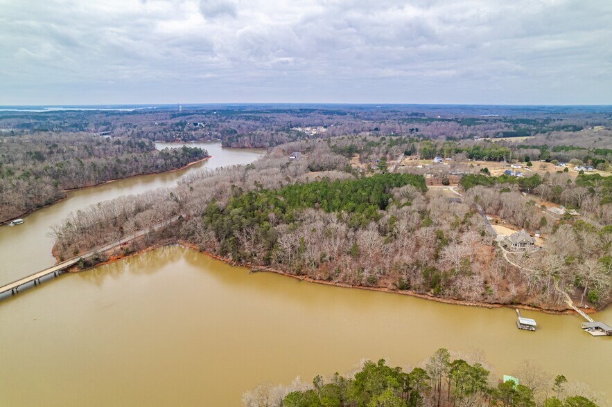 More Photos Of 3306-3308 Centerville Rd, Anderson Land For Sale