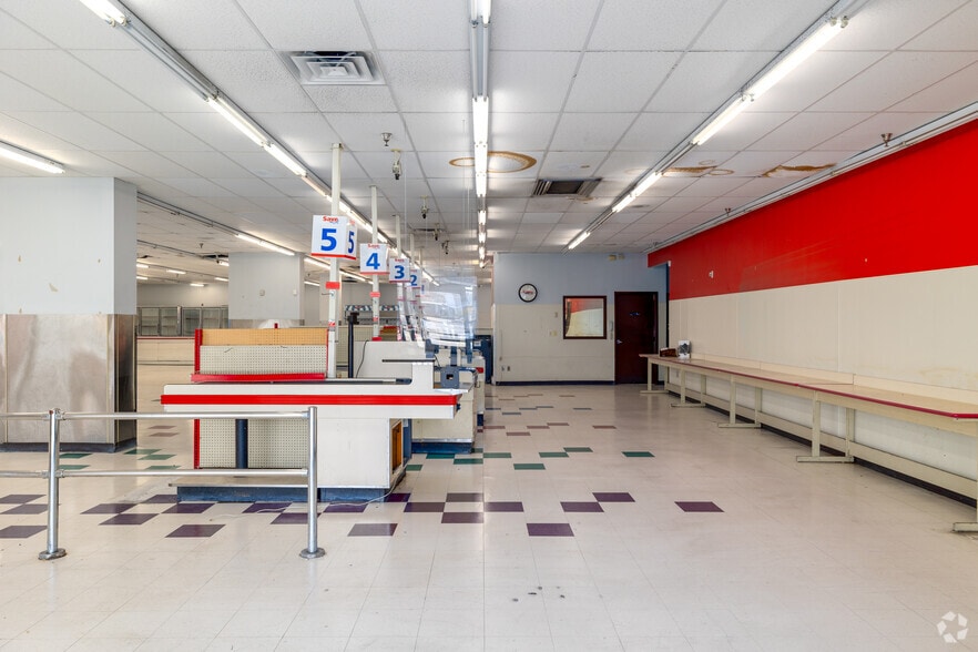 More Photos Of 5610 Lancaster Ave, Philadelphia Storefront For Lease