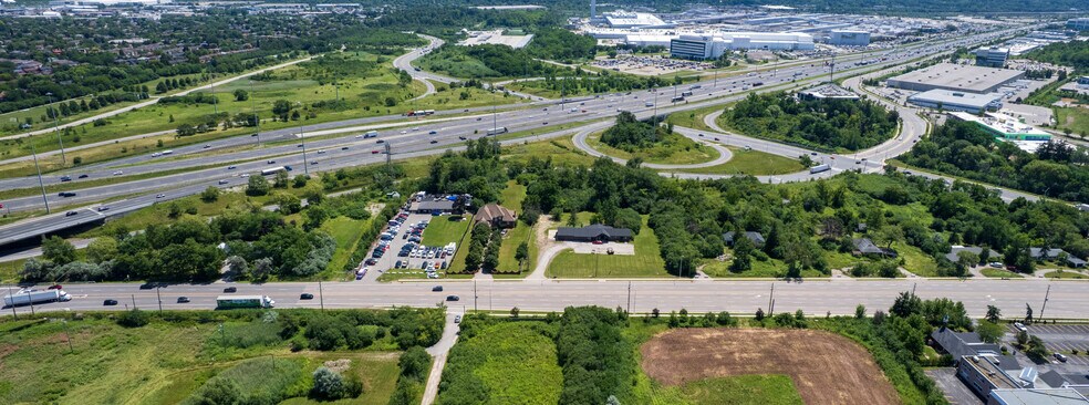 More Photos Of 2078 Upper Middle Rd E, Oakville Office For Sale