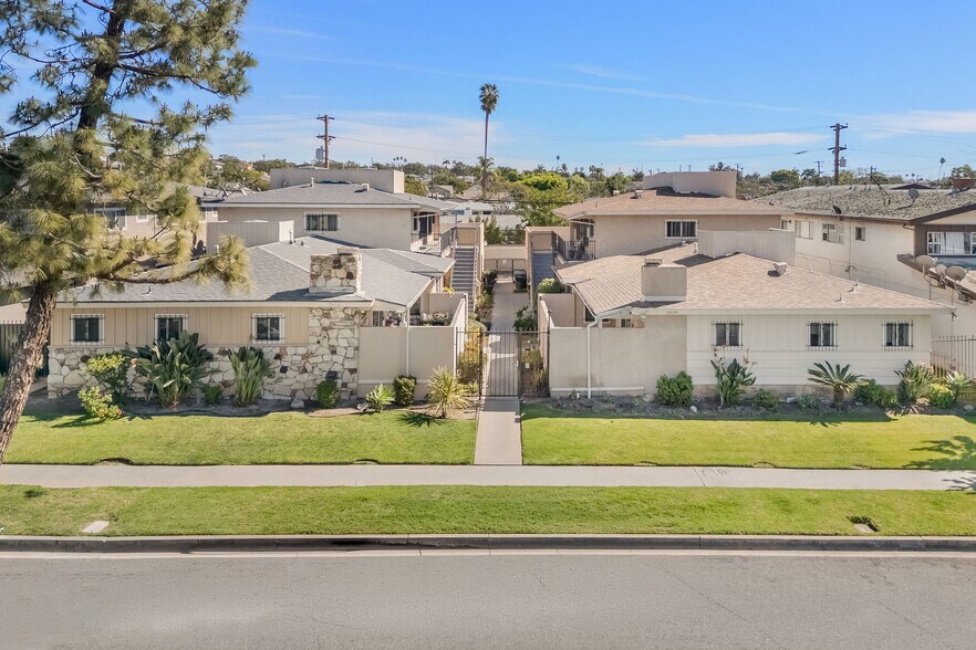 More Photos Of 10630 Crenshaw Blvd, Inglewood Apartments For Sale