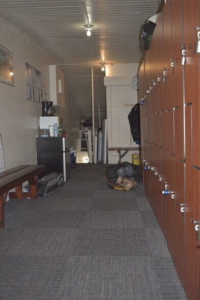 More Photos Of 11552 15th Ave NE, Seattle Auto Repair For Sale