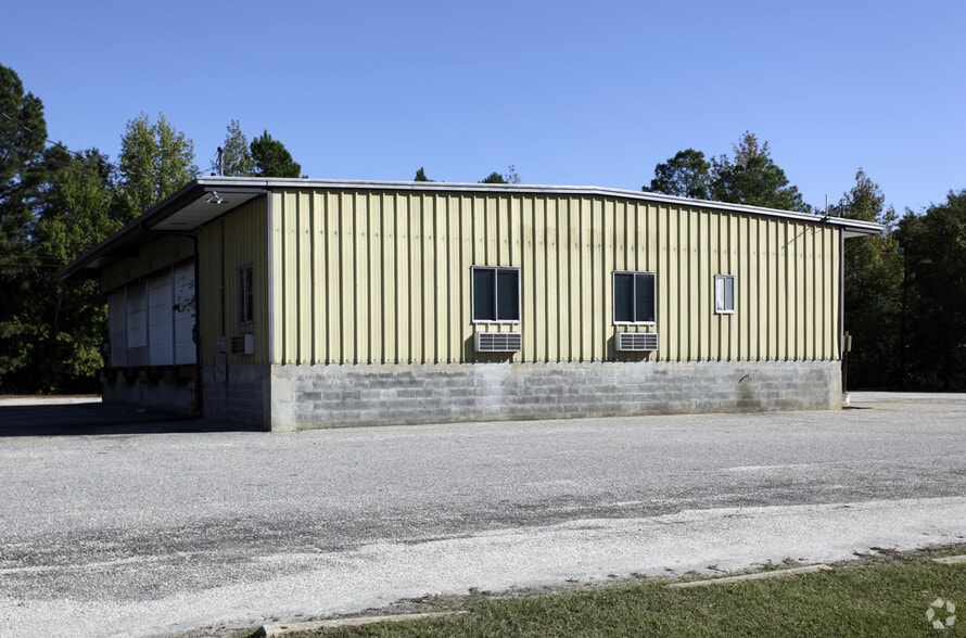 More Photos Of 1119 Interstate Blvd, Florence Truck Terminal For Lease