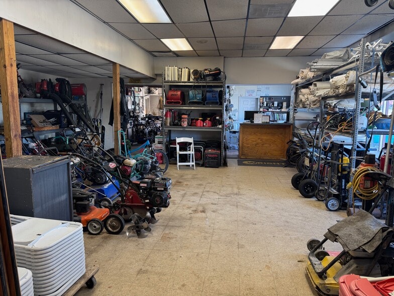 More Photos Of 924 Boston Providence Tpke, Norwood General Retail For Sale