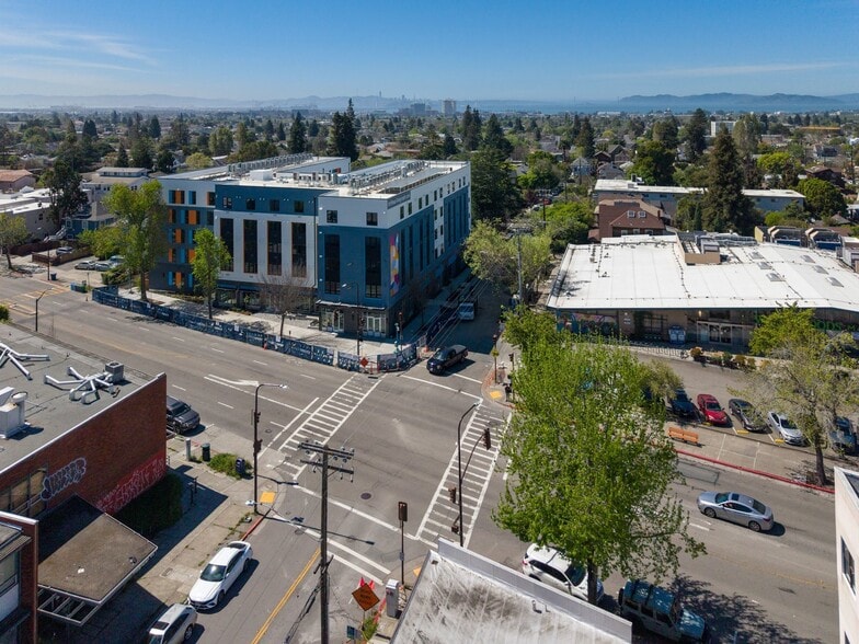 More Photos Of 3021 Telegraph Ave, Berkeley Medical For Sale