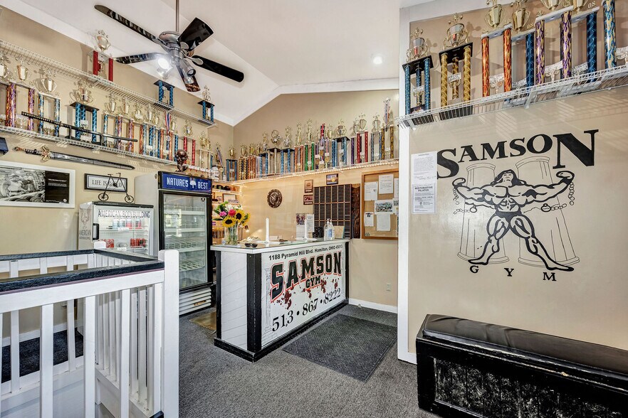 More Photos Of 1188 Pyramid Hill Blvd, Hamilton Flex For Sale