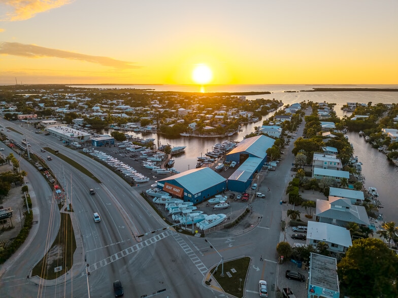 More Photos Of 90400 Overseas Hwy, Tavernier Marina For Sale
