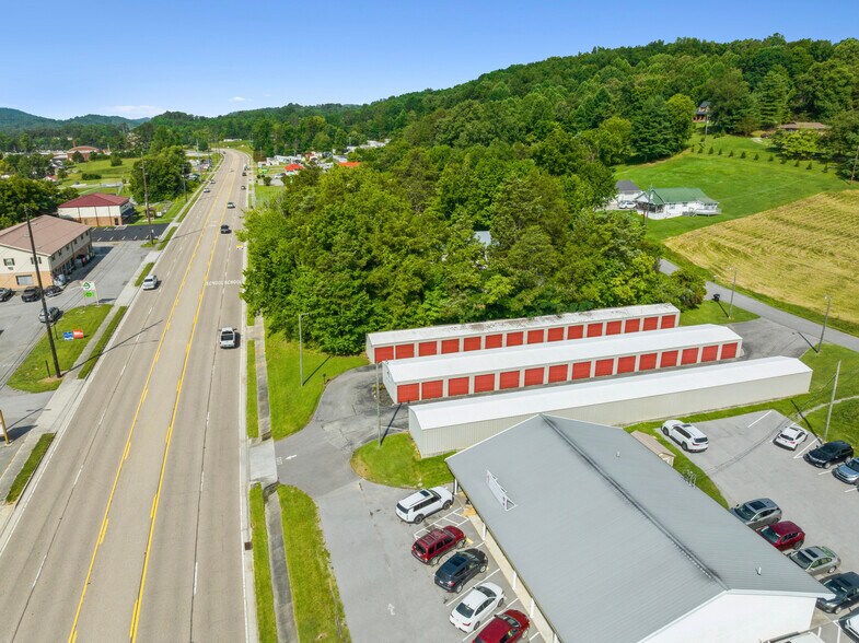 More Photos Of , Maynardville Specialty For Sale