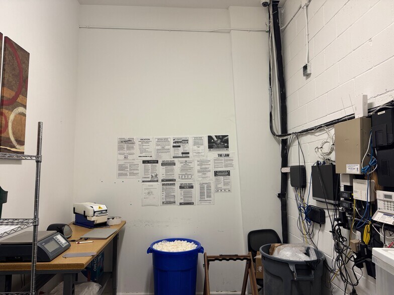 More Photos Of 1370 US Highway 80 E, Pooler Light Manufacturing For Lease