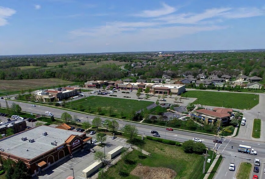 More Photos Of State Line Road at 133rd St, Leawood Land For Lease