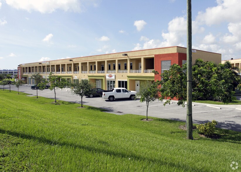 More Photos Of 10675 SW 190th St, Miami Unknown For Lease