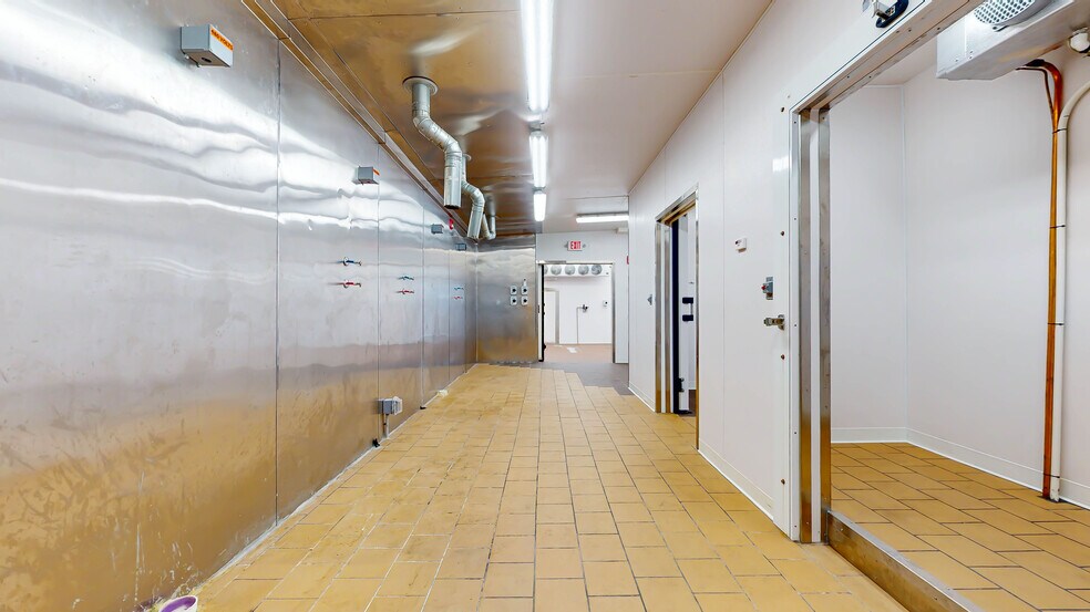 More Photos Of 906 Rt-28, Kingston Restaurant For Sale