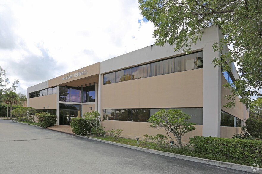 More Photos Of 4524 Gun Club Rd, West Palm Beach Office For Lease