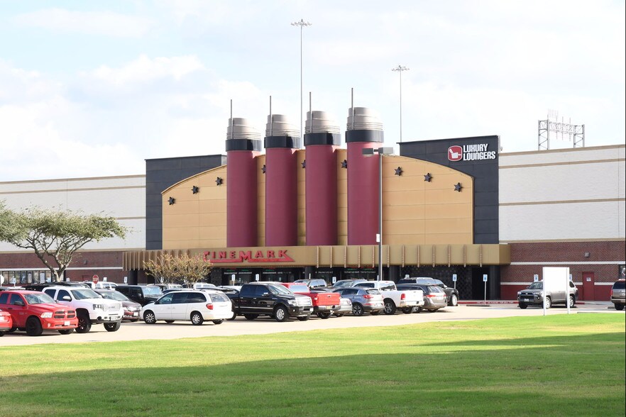 More Photos Of 1227 Grand West Blvd, Katy Coworking Space