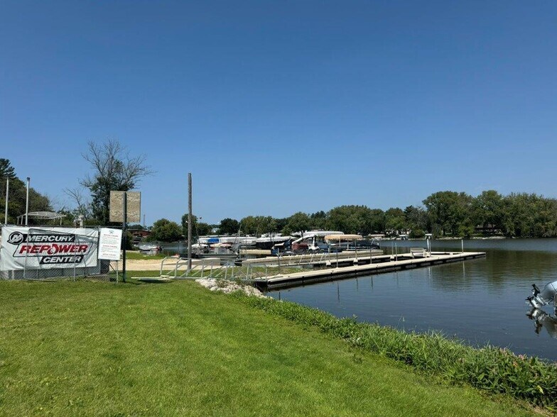 More Photos Of 807 E Harbor Rd, Milton Marina For Sale