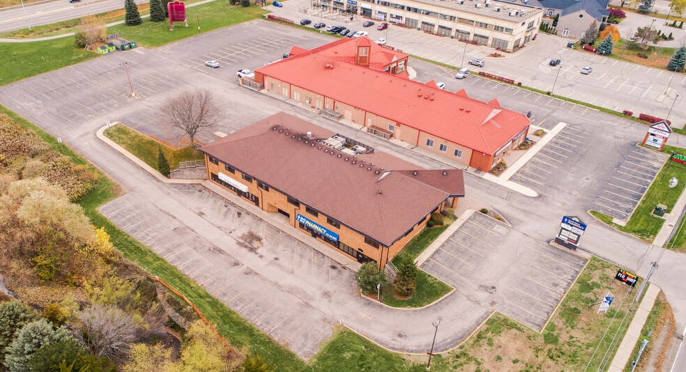 More Photos Of 525 N Park Rd, Brantford Medical For Lease