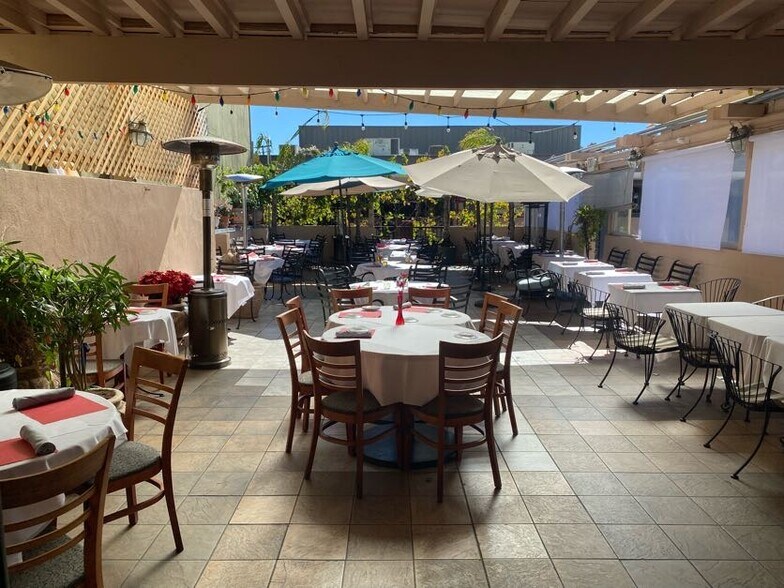More Photos Of 1075-1077 El Camino Real, Menlo Park Restaurant For Sale