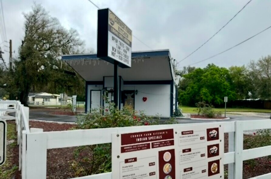 Primary Photo Of 6661 Bowden Rd, Jacksonville Fast Food For Lease