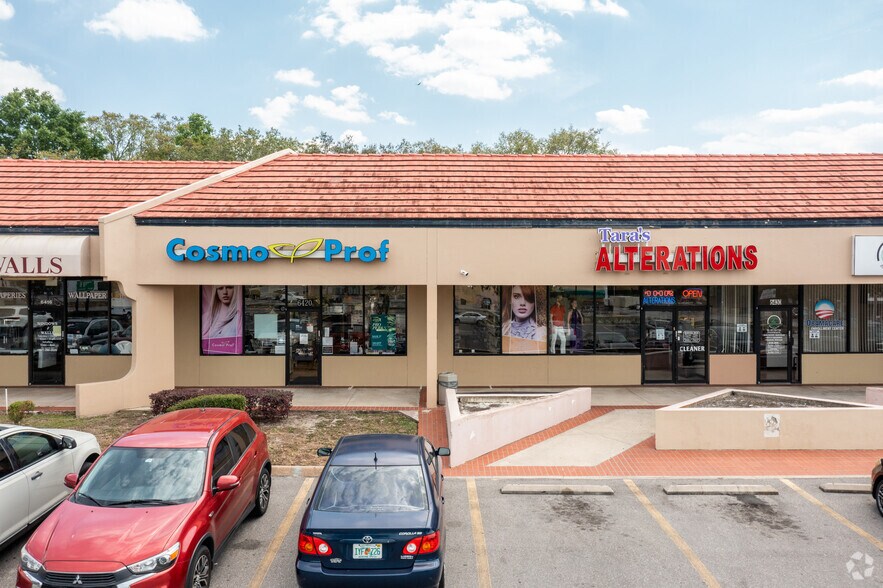 More Photos Of 6448 W Colonial Dr, Orlando Unknown For Lease