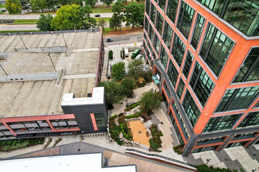 More Photos Of 555 S Mangum St, Durham Office For Lease