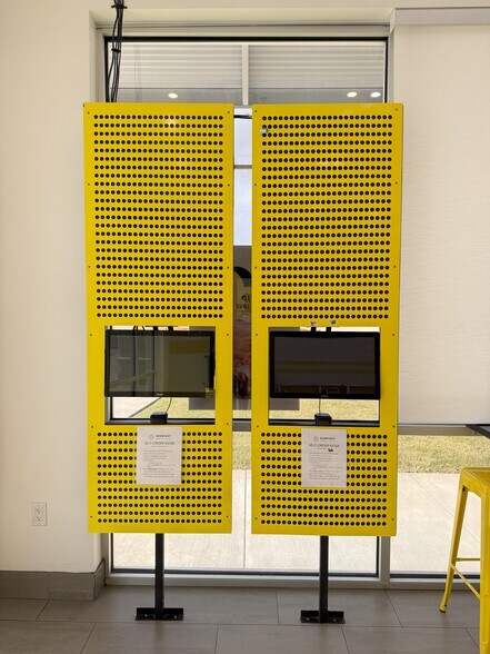 More Photos Of 23015 Colonial Pky, Katy Storefront Retail Office For Lease