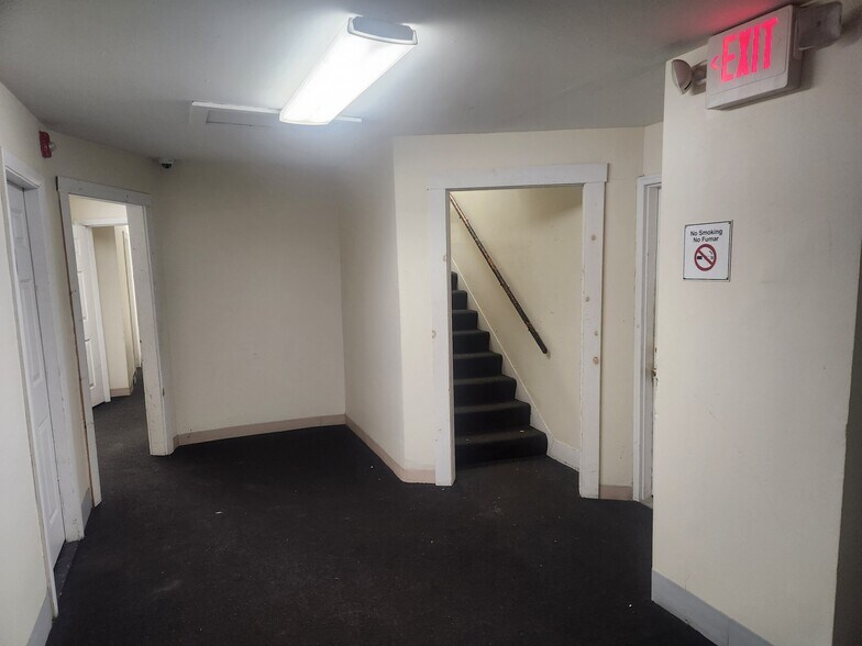More Photos Of 15-25 Lunenburg St, Fitchburg Storefront Retail Residential For Sale
