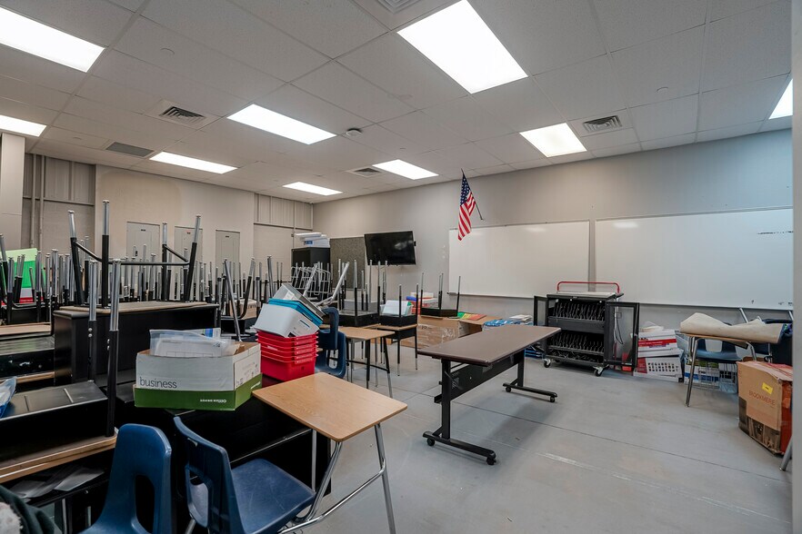 More Photos Of 9500 E Lorna Ln, Prescott Valley Schools For Sale