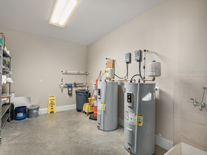 More Photos Of 355 Johnson Dr, Canton Specialty For Sale