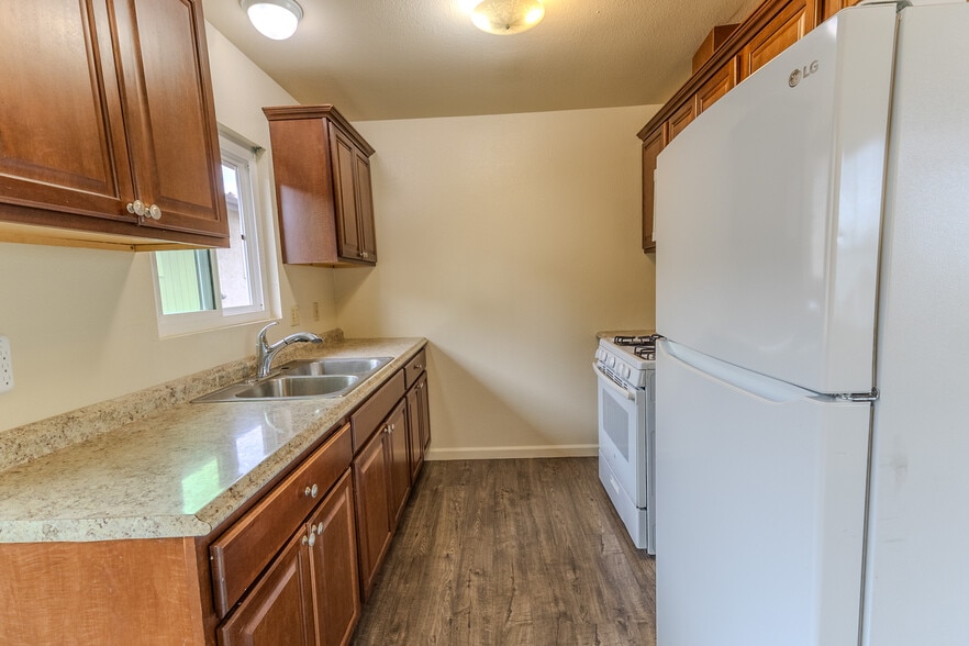 More Photos Of 392 Del Mar Ave, Chula Vista Apartments For Sale