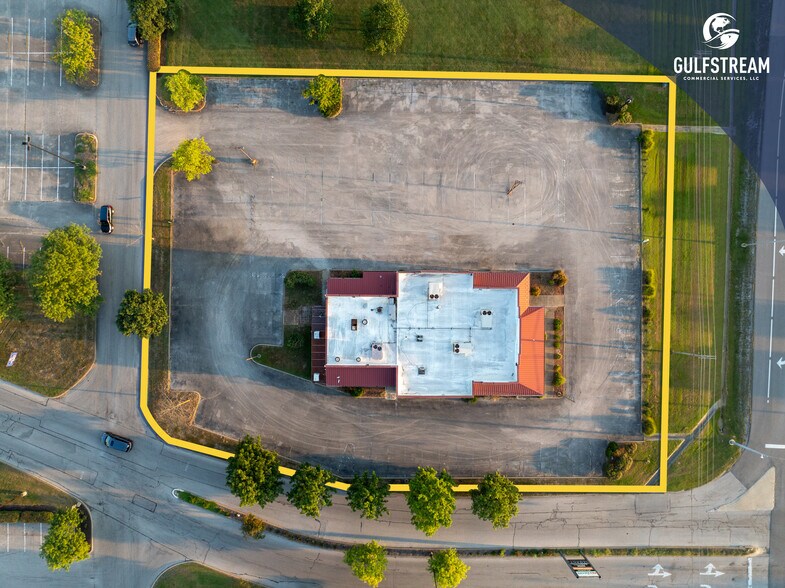 More Photos Of 5257 Frederica St, Owensboro Restaurant For Lease