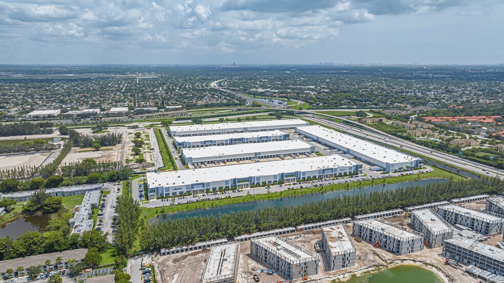 More Photos Of 1620 NW 215th St, Miami Gardens Unknown For Lease