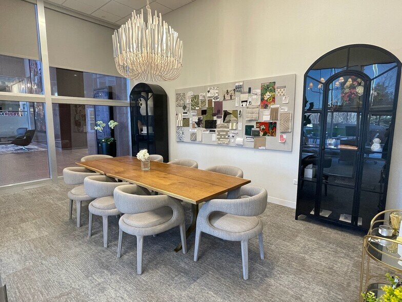 More Photos Of 501 S Cherry St, Denver Office For Sale