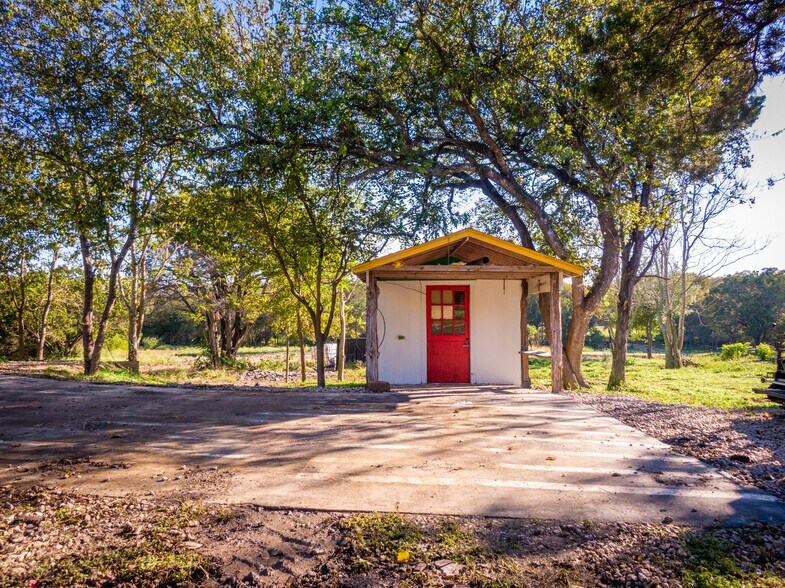 More Photos Of 18711 Interstate 35 N, Schertz Land For Sale