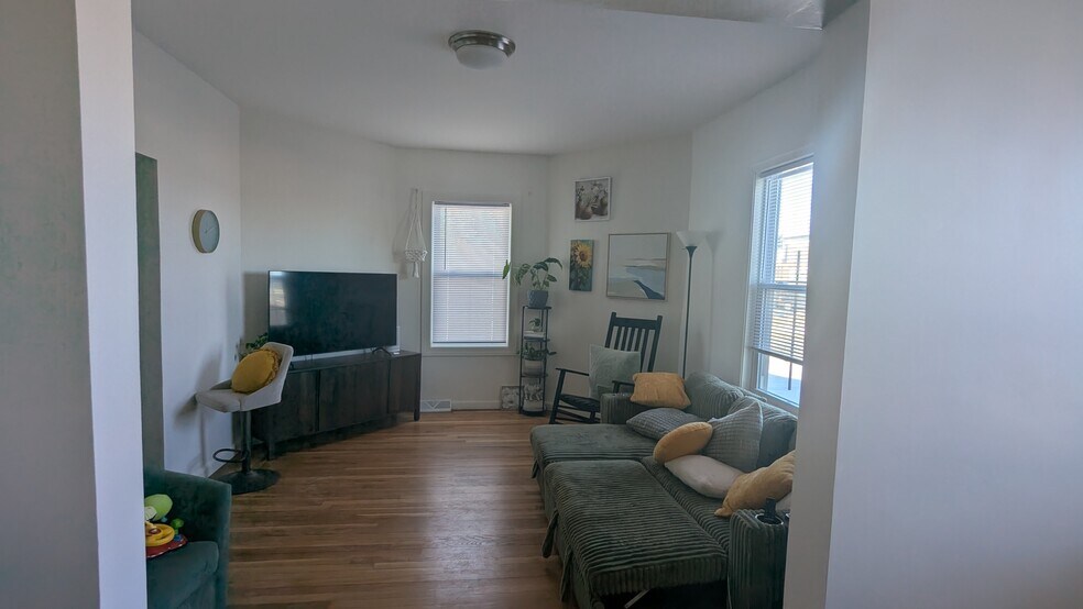 More Photos Of 15-17 Emmett St, Providence Apartments For Sale