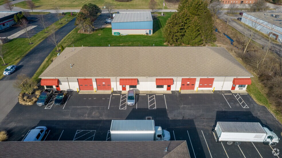 More Photos Of 4138-4142 Weaver Ct E, Hilliard Warehouse For Lease
