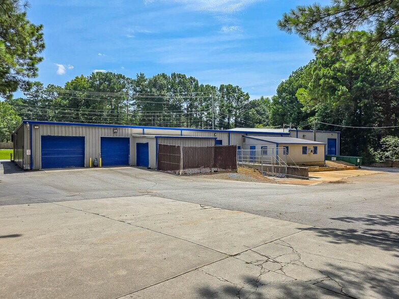 More Photos Of 3800 New McEver Rd, Acworth Warehouse For Lease