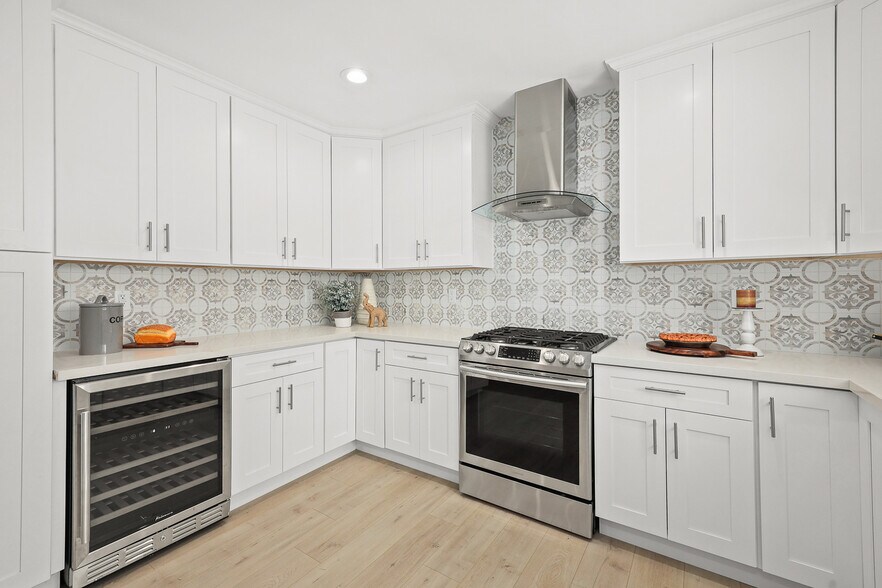 More Photos Of 1227 E Grovecenter St, West Covina Specialty For Sale
