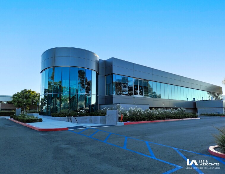 Primary Photo Of 6 Thomas, Irvine Research And Development For Lease