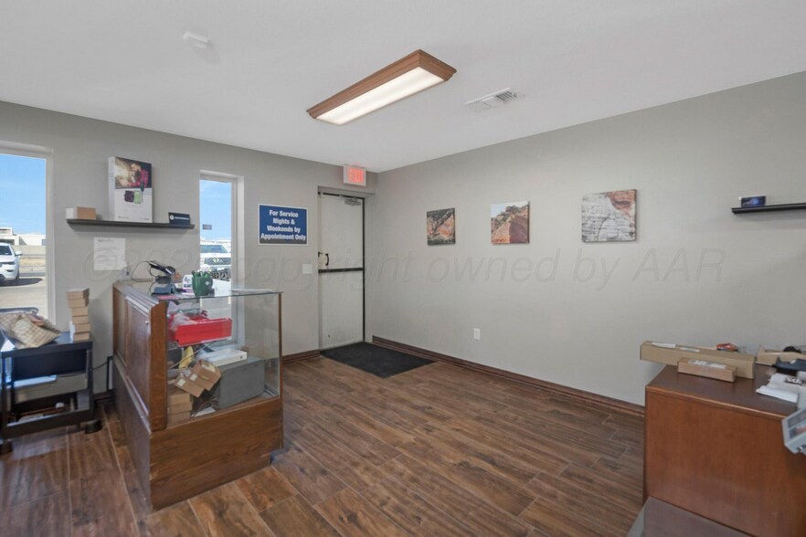 More Photos Of 4533 Canyon Dr, Amarillo Industrial For Sale