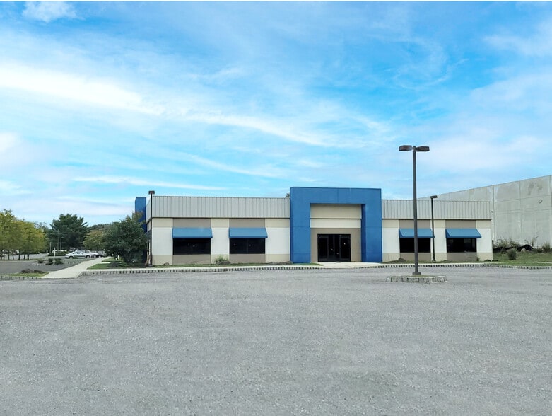 More Photos Of 5 Nami Ln, Hamilton Medical For Sale