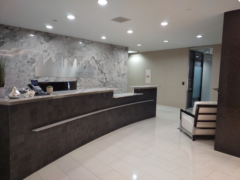 More Photos Of 11757 Katy Fwy, Houston Coworking Space