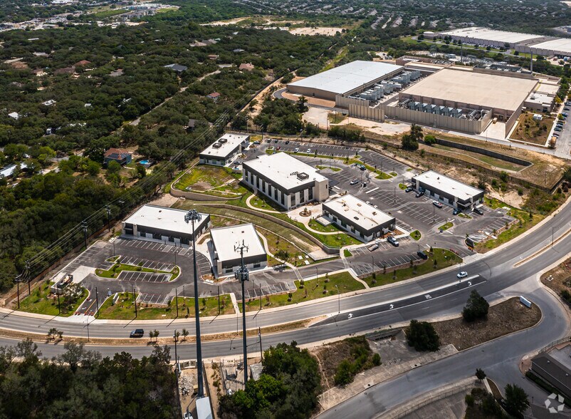 More Photos Of 5436 Rogers Rd, San Antonio Unknown For Lease