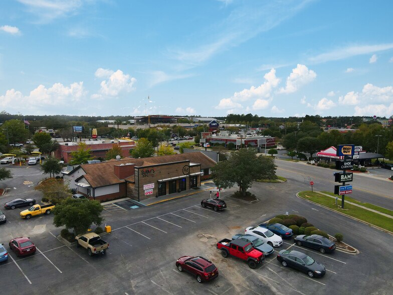More Photos Of 1707-1729 Norman Dr, Valdosta Unknown For Lease