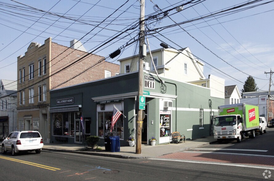 More Photos Of 229 Mill St, Greenwich Storefront Retail Residential For Lease