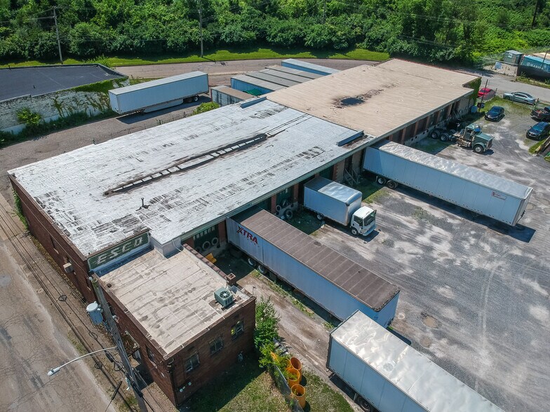 More Photos Of 98 Sproul St, McKees Rocks Truck Terminal For Sale