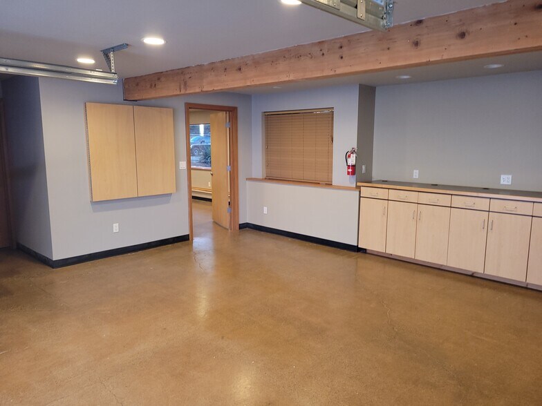 More Photos Of 600 SW 13th St, Renton Loft Creative Space For Lease